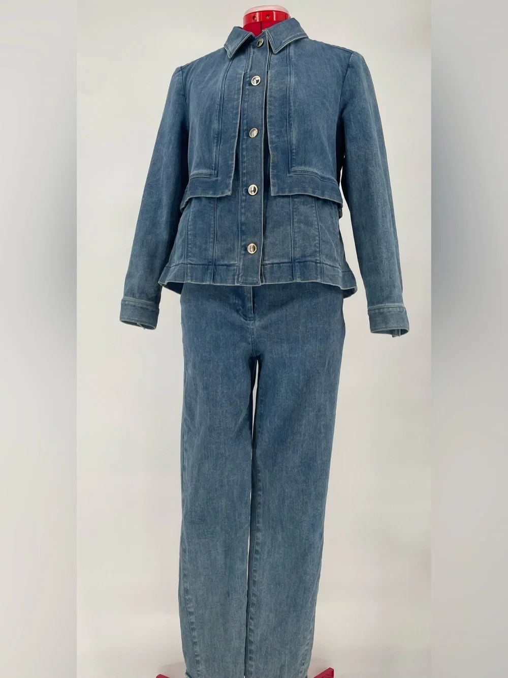 2 Piece Denim Set Per Se By Carlisle Pleated Jean Jacket & Straight Leg Jeans